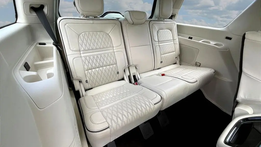2023 Lincoln Navigator Black Label
