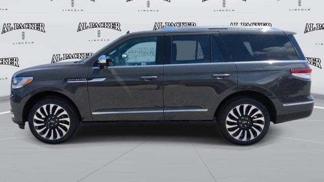 2024 Lincoln Navigator Black Label