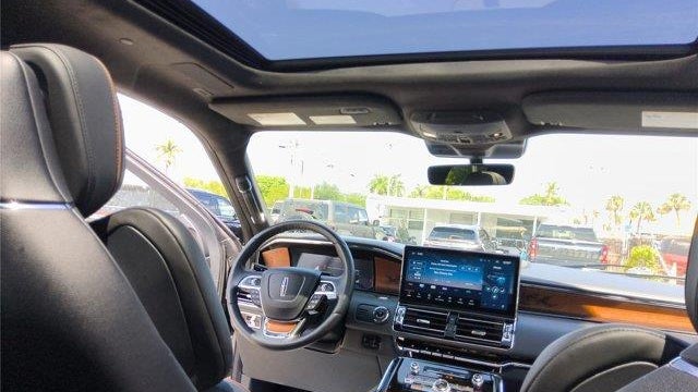 2024 Lincoln Navigator Black Label