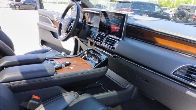 2024 Lincoln Navigator Black Label