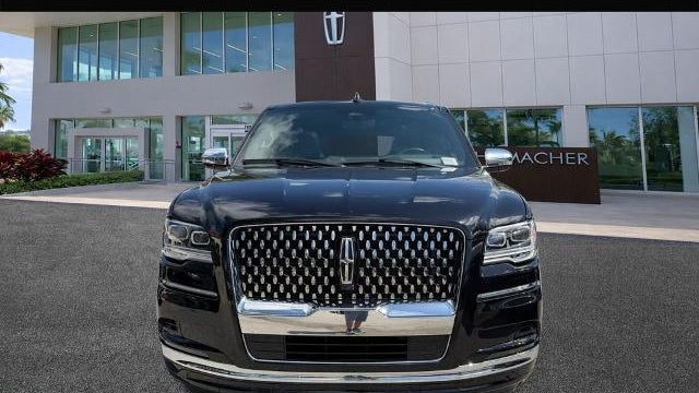 2024 Lincoln Navigator Black Label