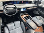 2025 Navigator Thumbnail 11