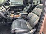 2025 Navigator Thumbnail 15