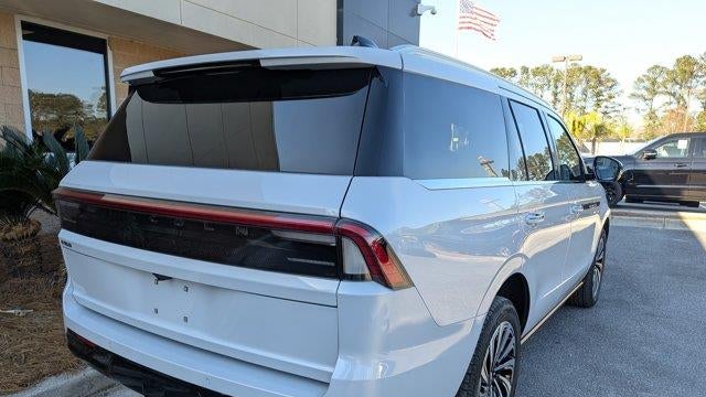 2025 Lincoln Navigator Black Label