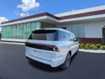 2025 Navigator Thumbnail 4