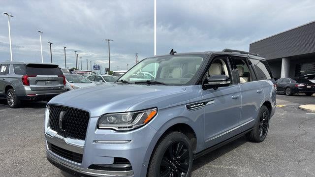 2023 Lincoln Navigator Black Label