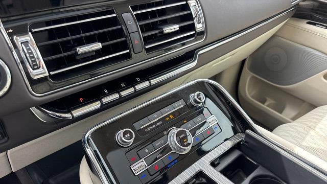 2023 Lincoln Navigator Black Label