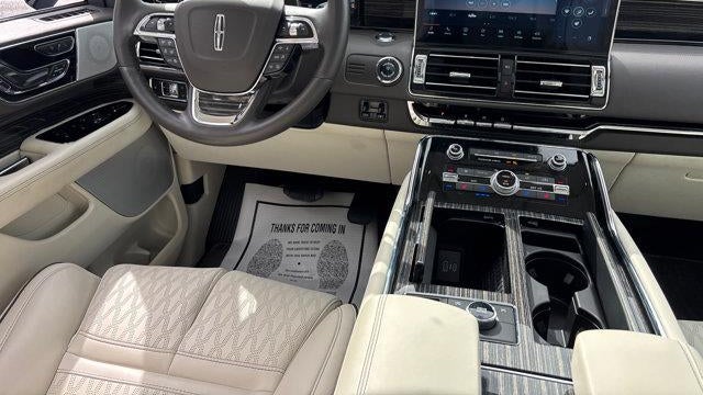 2023 Lincoln Navigator Black Label