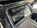 2023 Navigator Thumbnail 24
