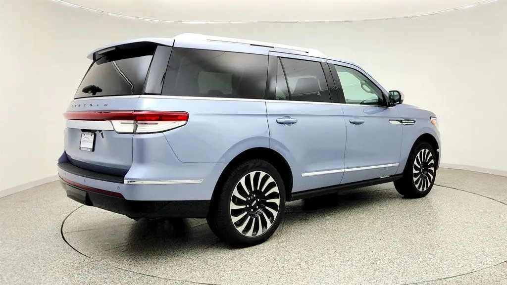 2024 Lincoln Navigator Black Label