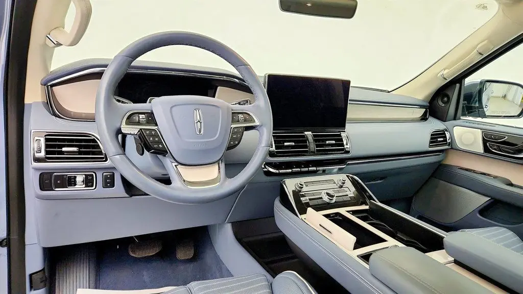 2024 Lincoln Navigator Black Label