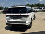 2024 Navigator Thumbnail 3