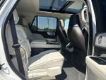 2024 Navigator Thumbnail 8