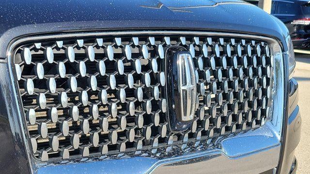2024 Lincoln Navigator Black Label