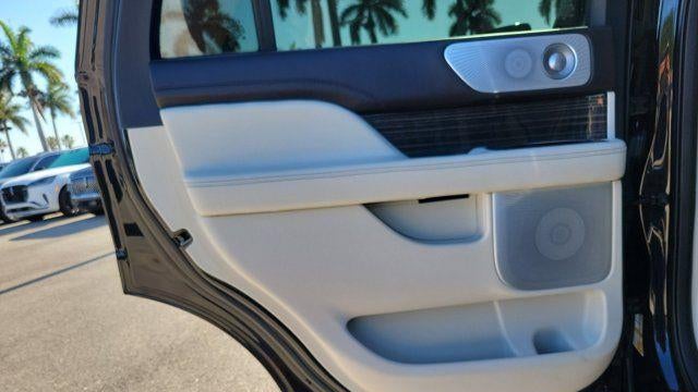 2024 Lincoln Navigator Black Label