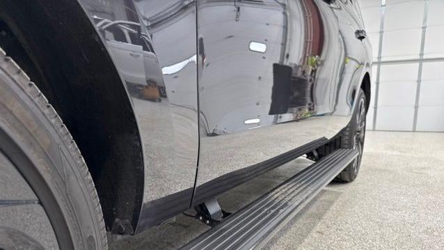 2025 Lincoln Navigator Black Label