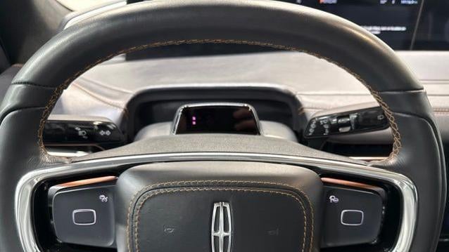 2025 Lincoln Navigator Black Label