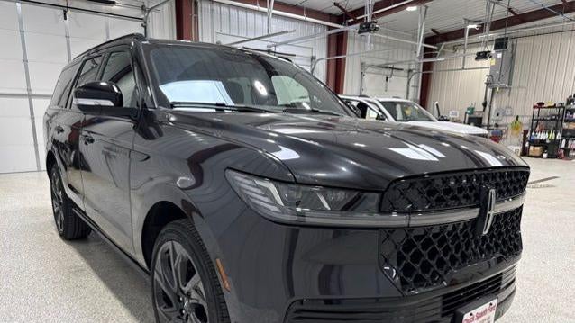 2025 Lincoln Navigator Black Label
