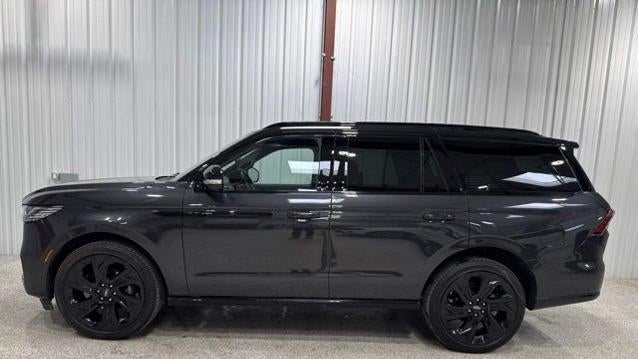 2025 Lincoln Navigator Black Label
