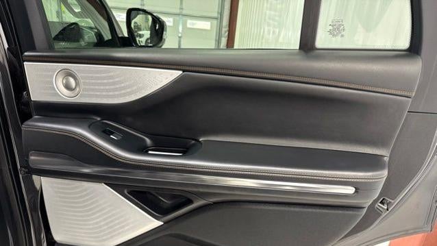 2025 Lincoln Navigator Black Label
