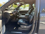 2025 Navigator Thumbnail 10
