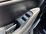2025 Navigator Thumbnail 14