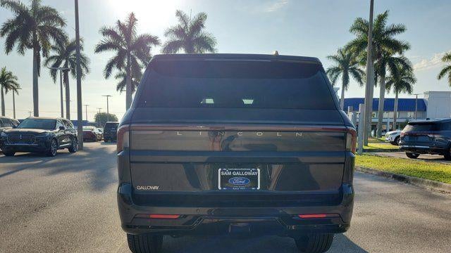 2025 Lincoln Navigator Black Label