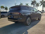2025 Navigator Thumbnail 6