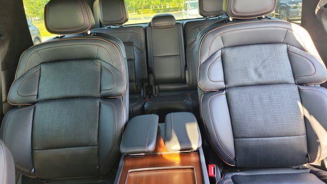 2025 Lincoln Navigator Black Label