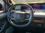 2025 Navigator Thumbnail 23