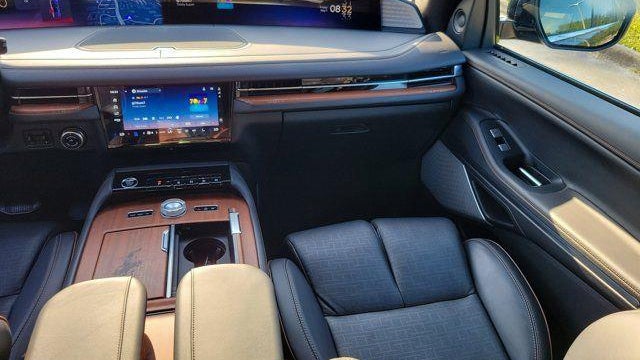 2025 Lincoln Navigator Black Label