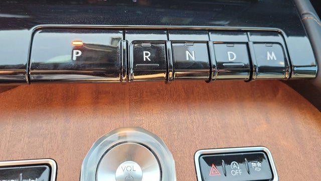 2025 Lincoln Navigator Black Label