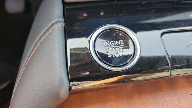 2025 Lincoln Navigator Black Label