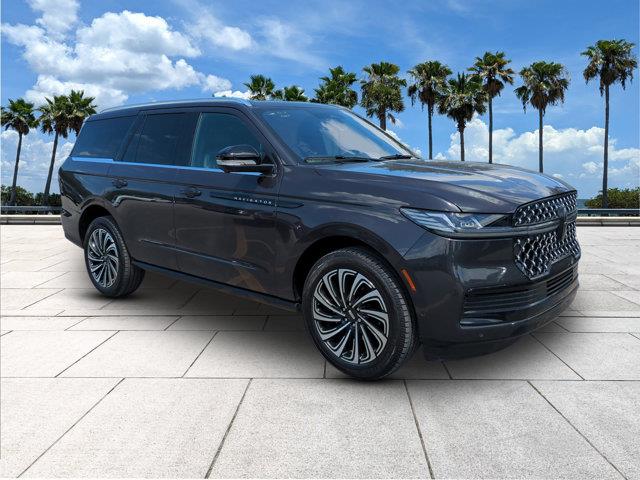 2025 Lincoln Navigator - $88,888