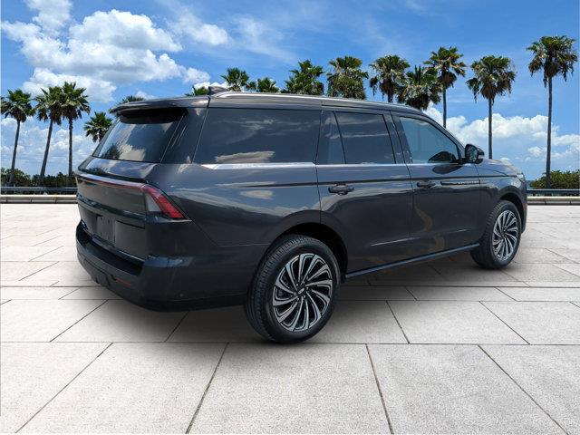 2025 Lincoln Navigator - $88,888