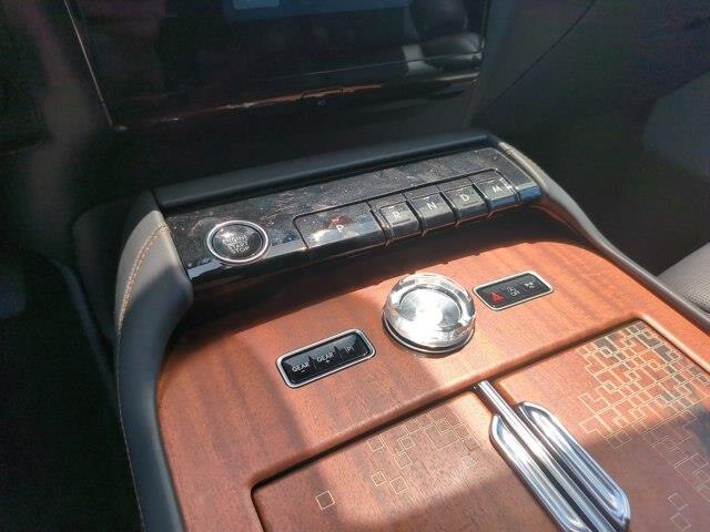 2025 Lincoln Navigator - $88,888