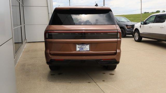 2025 Lincoln Navigator Black Label