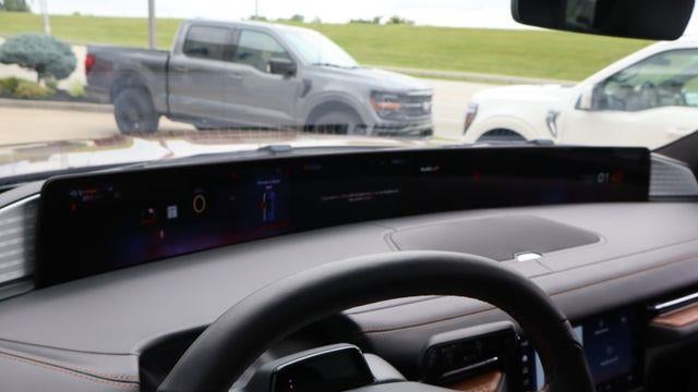 2025 Lincoln Navigator Black Label