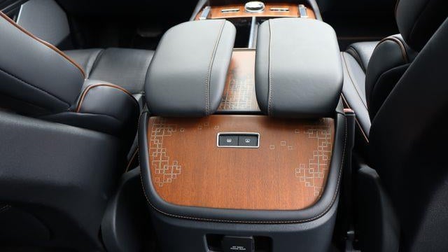 2025 Lincoln Navigator Black Label
