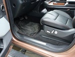 2025 Navigator Thumbnail 14