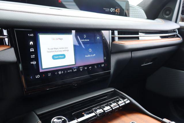 2025 Lincoln Navigator - $99,431