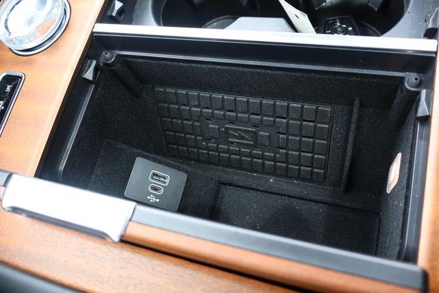 2025 Lincoln Navigator - $99,431