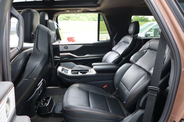 2025 Lincoln Navigator - $99,431