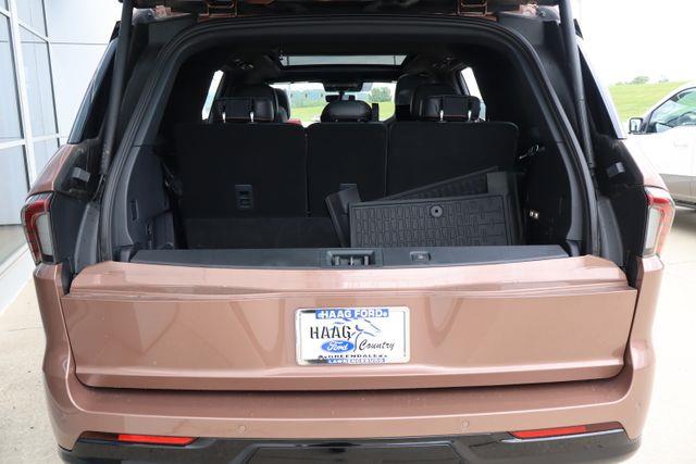 2025 Lincoln Navigator - $99,431