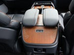 2025 Navigator Thumbnail 39