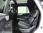 2025 Navigator Thumbnail 13