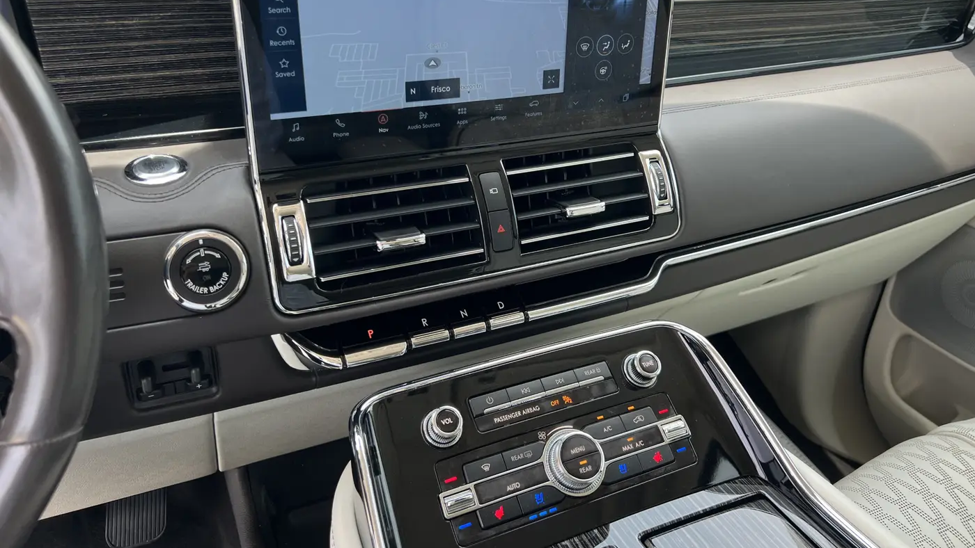 2023 Lincoln Navigator Black Label