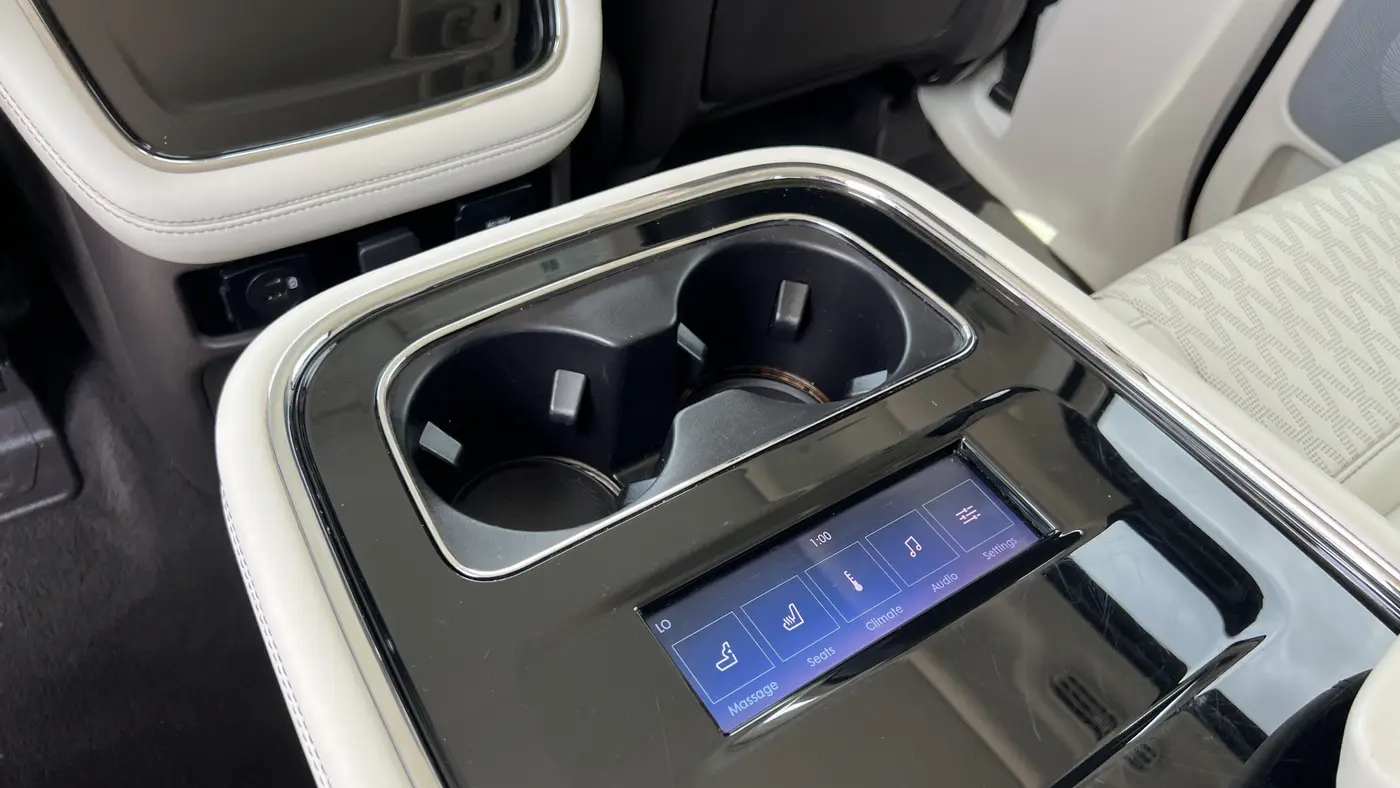 2023 Lincoln Navigator Black Label