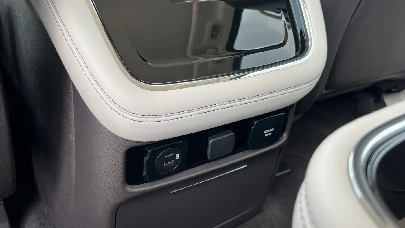 2023 Lincoln Navigator Black Label