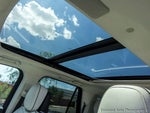 2024 Navigator Thumbnail 9